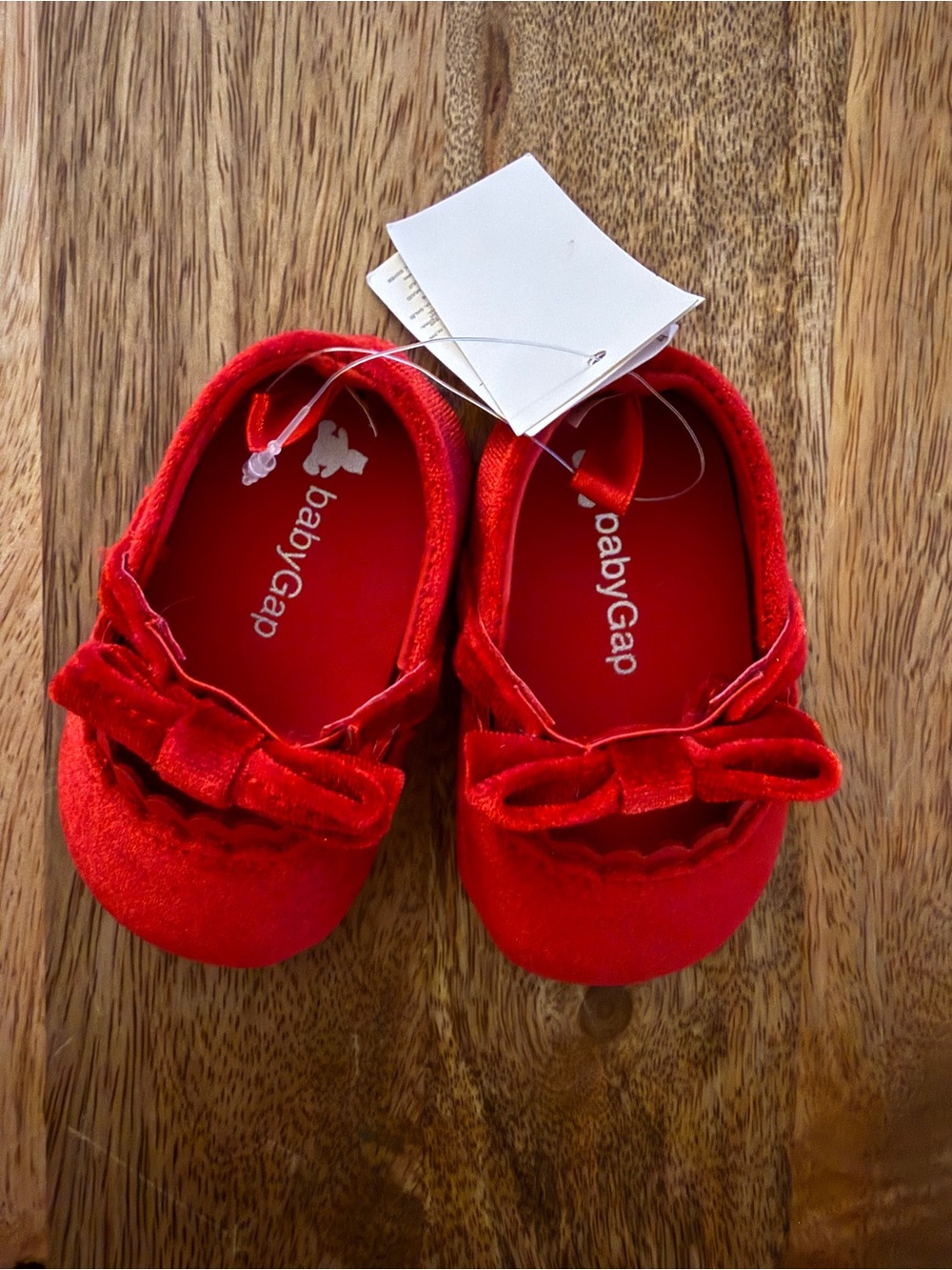 GAP BabyGap Red Velvet Bow Shoes - 3-6M